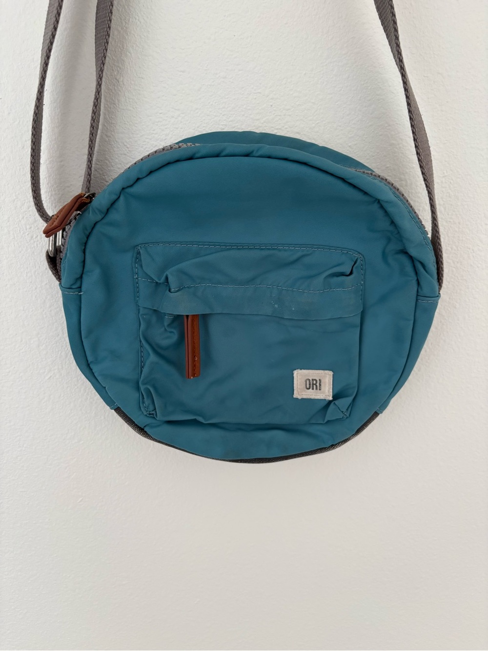 ORI London Sustainable Blue Teal Round Crossbody Circle Bag